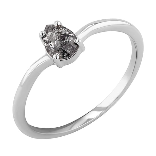Verlobungsring mit Salt and Pepper Diamant in Birmenform Roisin