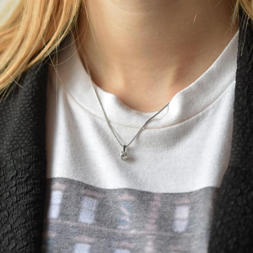Platinanhänger mit Diamant Bette