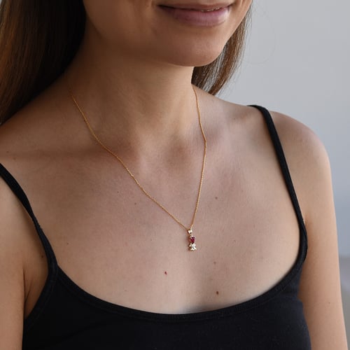 Anhänger mit Rubin und Diamanten im Sternzeichen Jungfrau Virgen