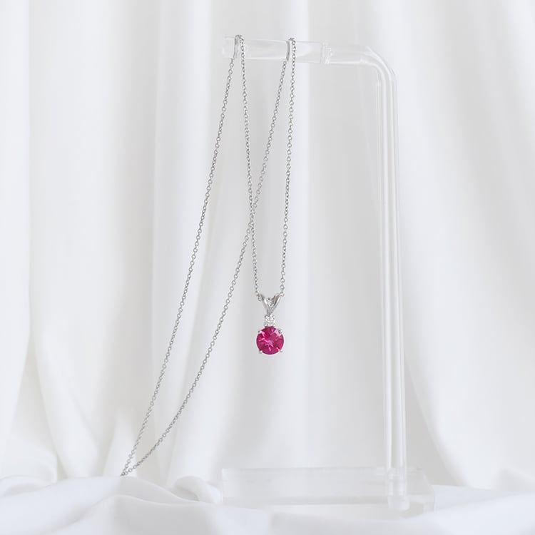 Goldener Rubinanhänger mit Diamant Emolyna 93709