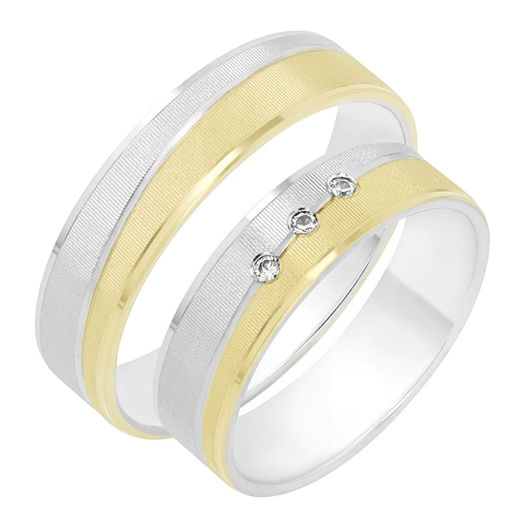 Eheringe aus Gold mit drei Diamanten Bianka