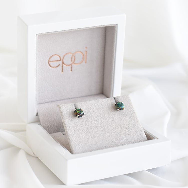 Goldene Ohrringe mit schwarzen Opalen Hulda 93794