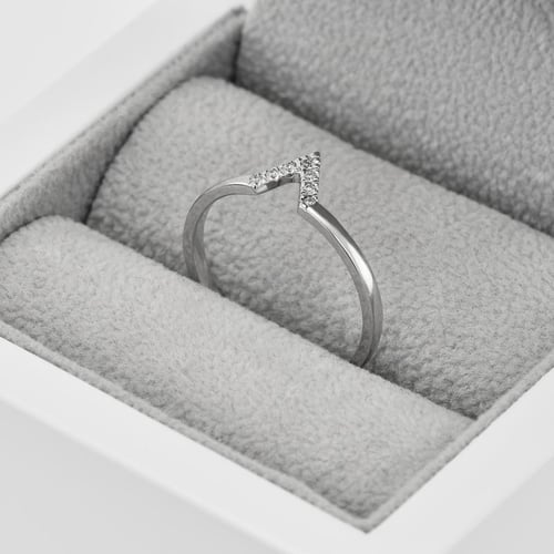 Verlobungsring aus Gold mit Diamanten Osher