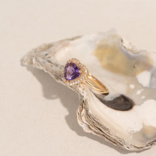 Goldring mit Amethyst in Herzform und Diamanten Connelly