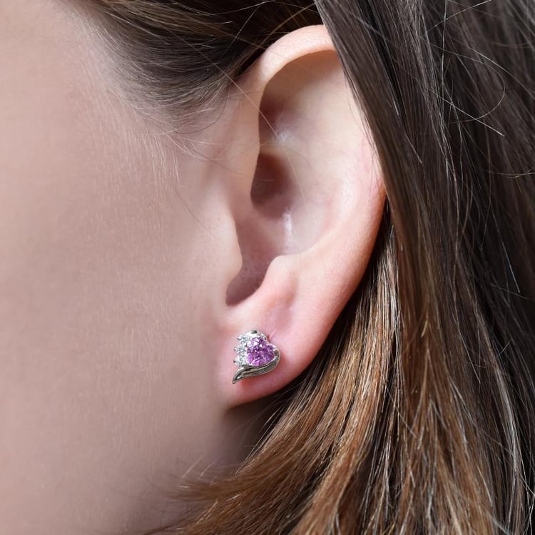 Silberne Ohrringe in Herzform 24468