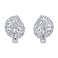 Ohrringe in Form eines Blattes voller Diamanten Priett