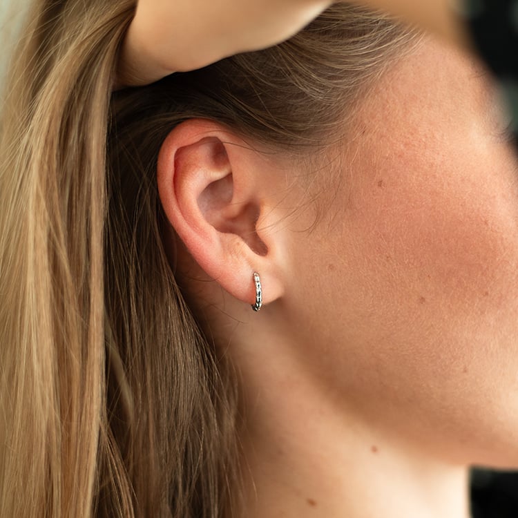 Runde geflochtene Ohrringe aus Silber Torcy 143370