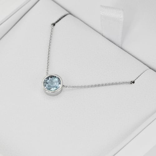 Goldenes Schmuckset mit Aquamarinen Omame
