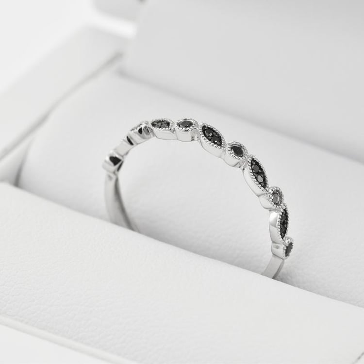 Eternity Diamantring mit schwarzen Diamanten in Eppi-Geschenkbox 32564