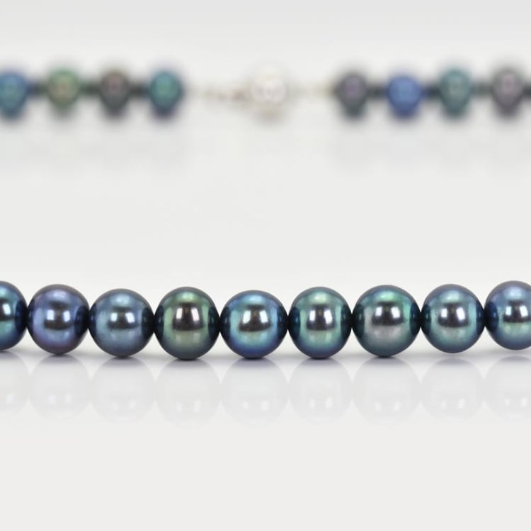 Perlenschmuck aus Gold 14983