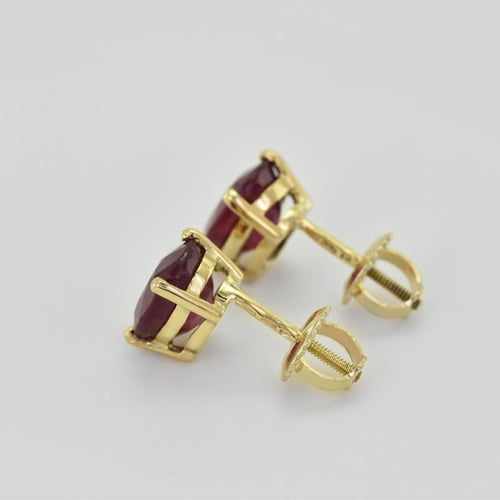 Rubinohrringe aus 750er Gold Deepti
