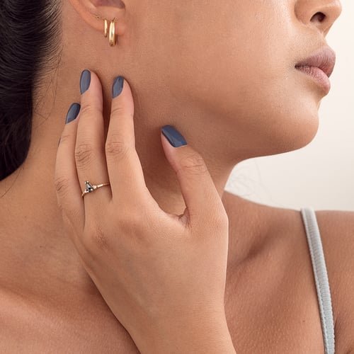 Goldring mit Salt and Pepper Diamant in Kiteform Adalia