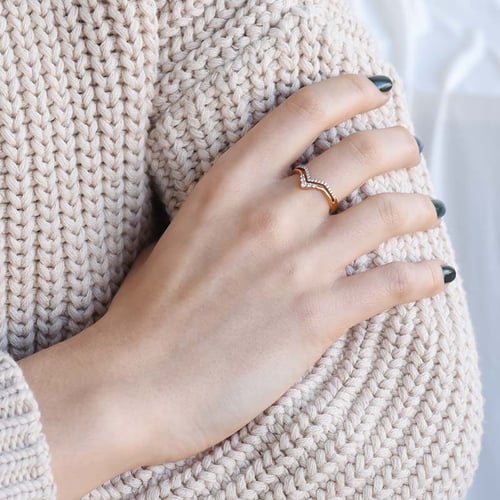 Ausgeschnittener Ring mit Lab Grown Diamanten Themba
