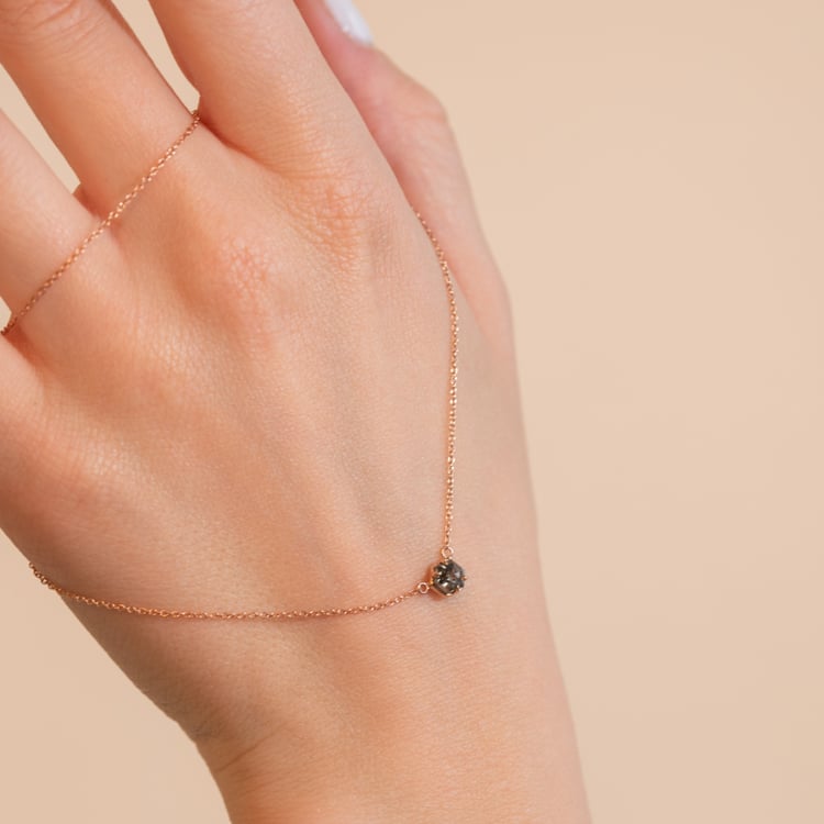 Kette mit einem Salt and Pepper Diamanten Mejia 104790