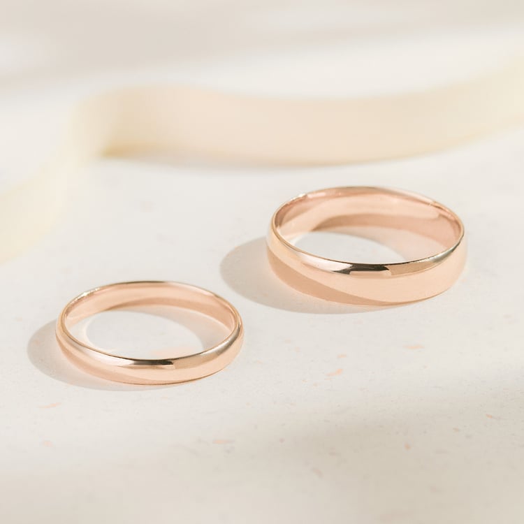 Schlichte Eheringe aus Gold in Haselnussfarbe Ygyn 163722