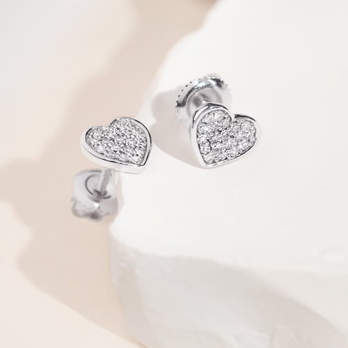Diamantohrringe in Herzfrom Sie