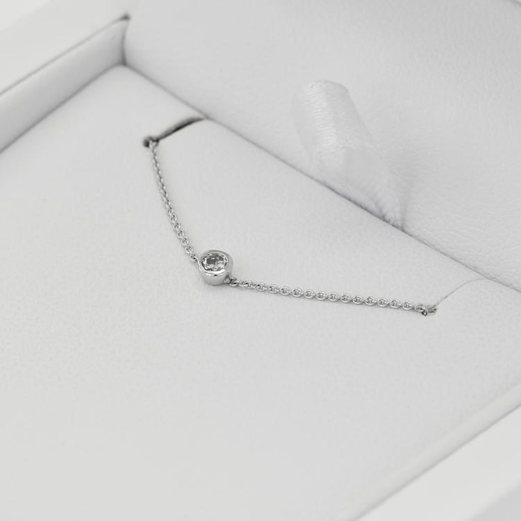 Minimalistisches Armband mit einem Moissaniten Bonato 105106