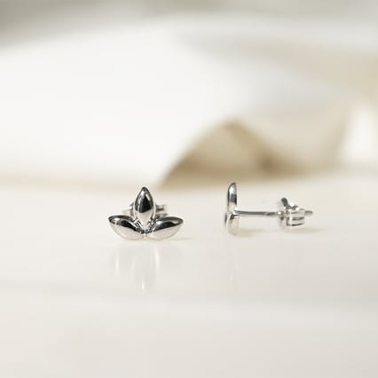 Goldene Blätter zum Anstecken Pino