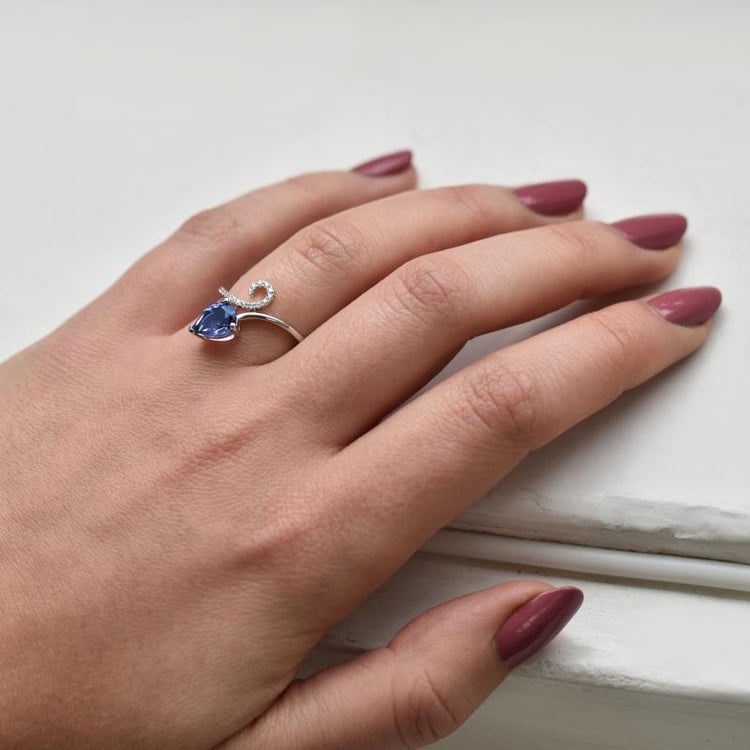 Goldener Ring mit Tansanit-Träne und Diamanten Cael 39140