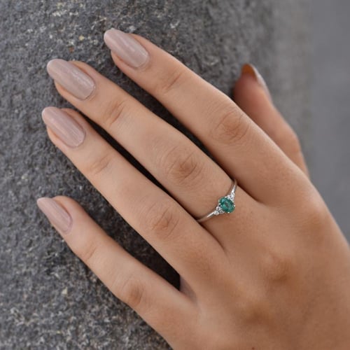Verlobungsring mit Smaragd und Diamanten Sheldo