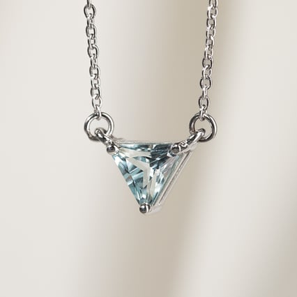 Minimalistische Halskette mit Aquamarin Modu