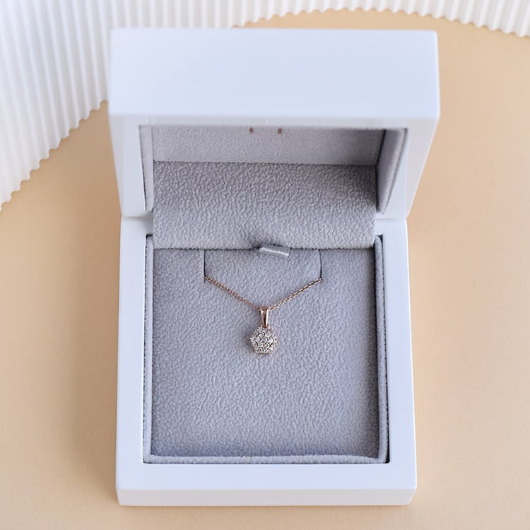 Elegantes goldenes Schmuckset mit Lab Grown Diamanten Roxy 96044