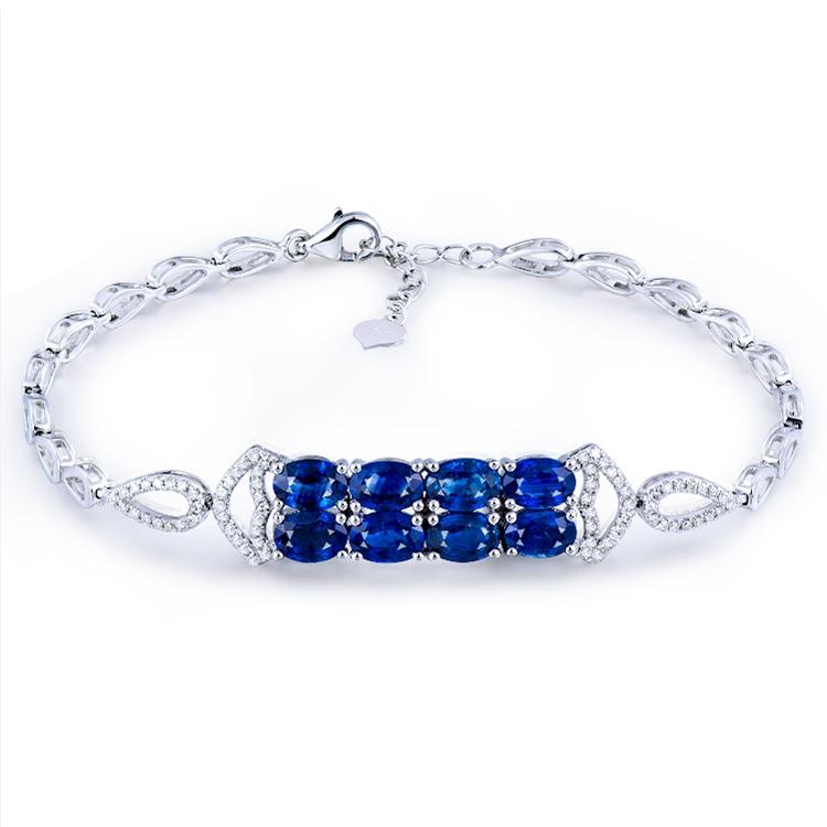 Wunderschöne Saphire im Goldarmband