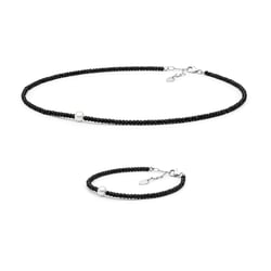 Silbernes Set mit Spinell-Perlen und einer weißen Perle Taio