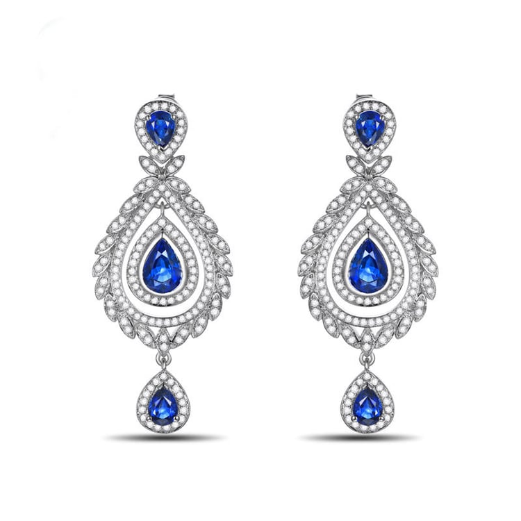 Ohrringe mit Saphiren