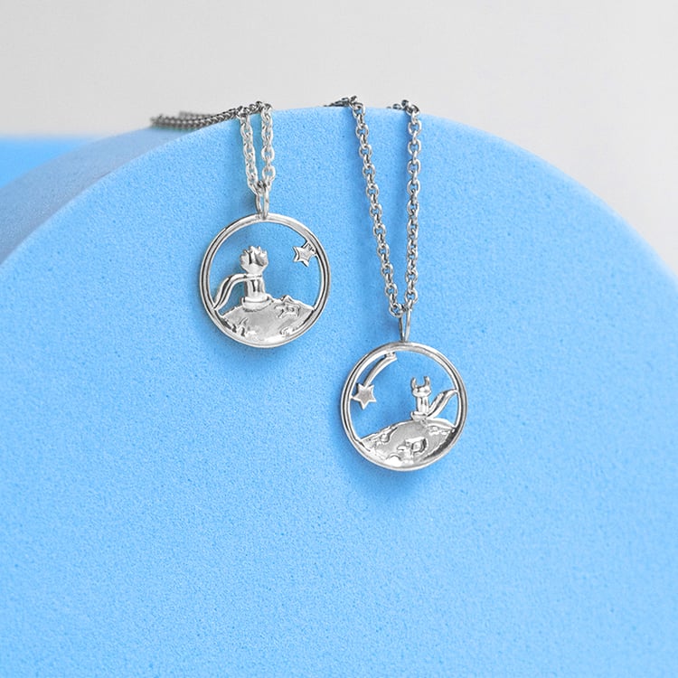 Silberner Geschnitzter Anhänger mit der Figur Kleiner Prinz 160814