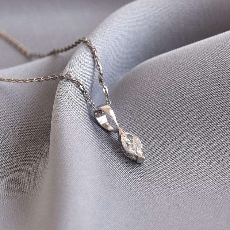 Goldkette mit 0.22ct GIA zertifiziertem Marquise Diamant Maja 78309