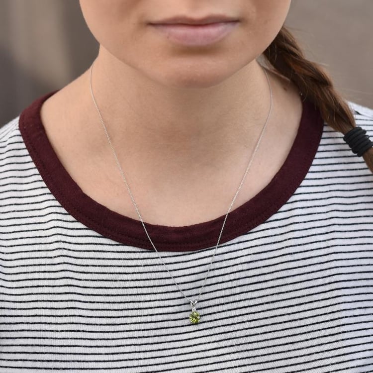 Goldanhänger mit Olivin und Diamanten Emolyna 31451