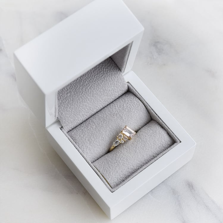 Cluster Ring mit Morganiten, Diamant und Saphir Ivonne 88528