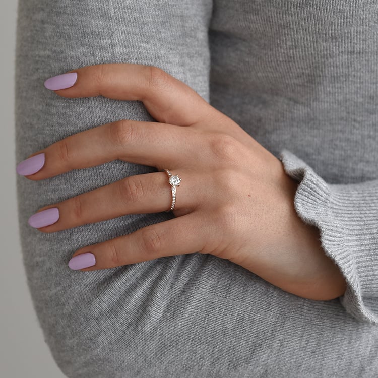 Verlobungsring aus Gold mit Diamant im Solitär-Pave Stil Vanan 62113