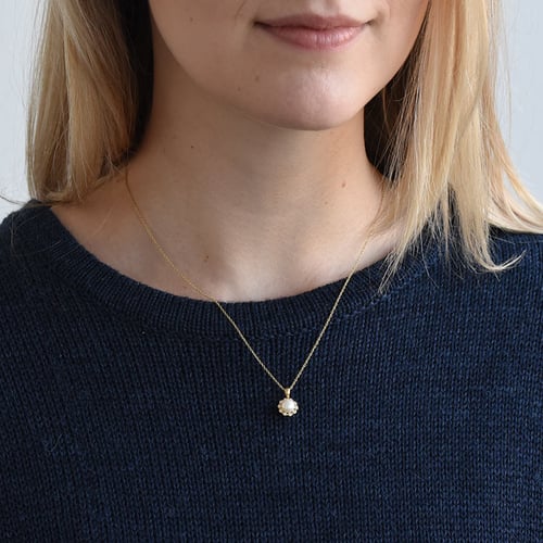 Goldene Anhänger mit Perle und Diamanten Elizabella
