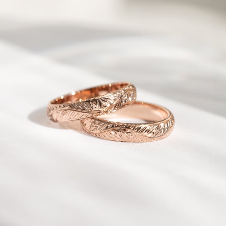 Eheringe aus Gold mit Zweig-Gravu 145553