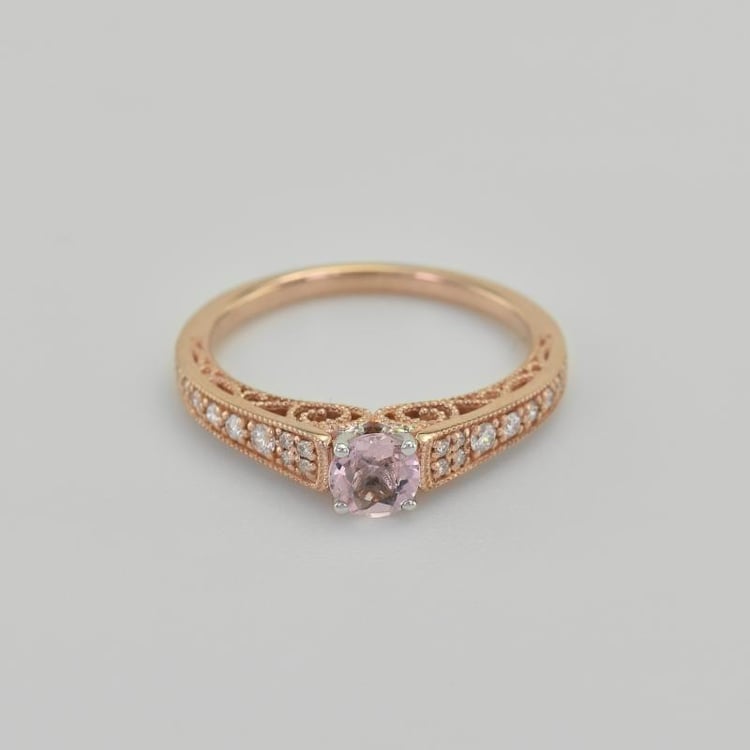 Verlobungsring im Vintage-Stil mit Morganit und Diamanten Keran 38180