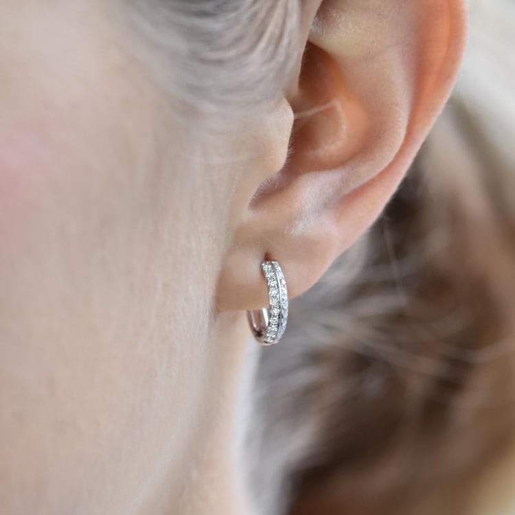 Goldene Creolen mit Diamanten Minu 17161