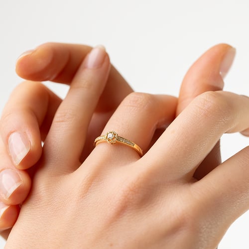 Silberner Ring mit seitlichen Lab Grown Diamanten Plautine