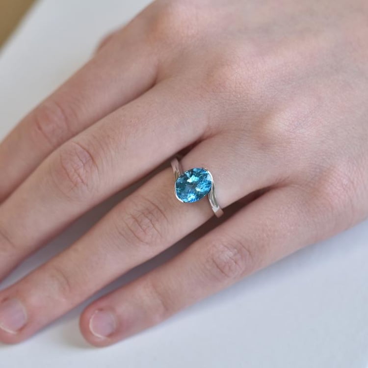 Verlobungsring aus Gold mit Topas 26590