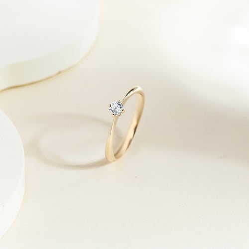 Verlobungsring aus Weißgold Sevati