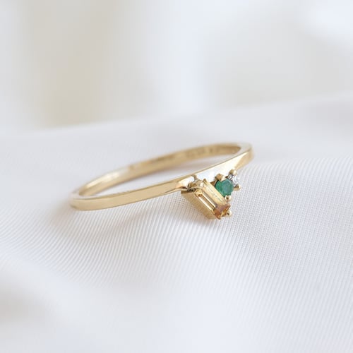 Cluster-Ring aus Gold mit Citrin, Smaragd und einem Diamanten Dalit