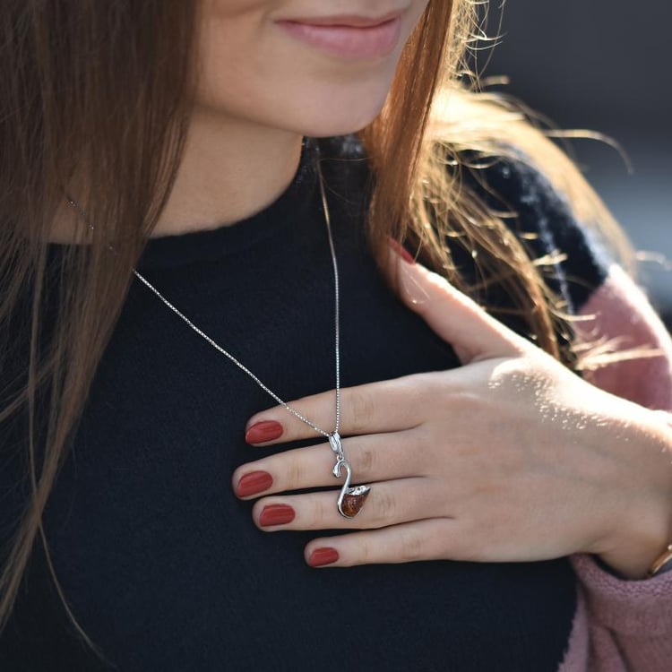 Silberner Anhänger mit Bernstein 36693