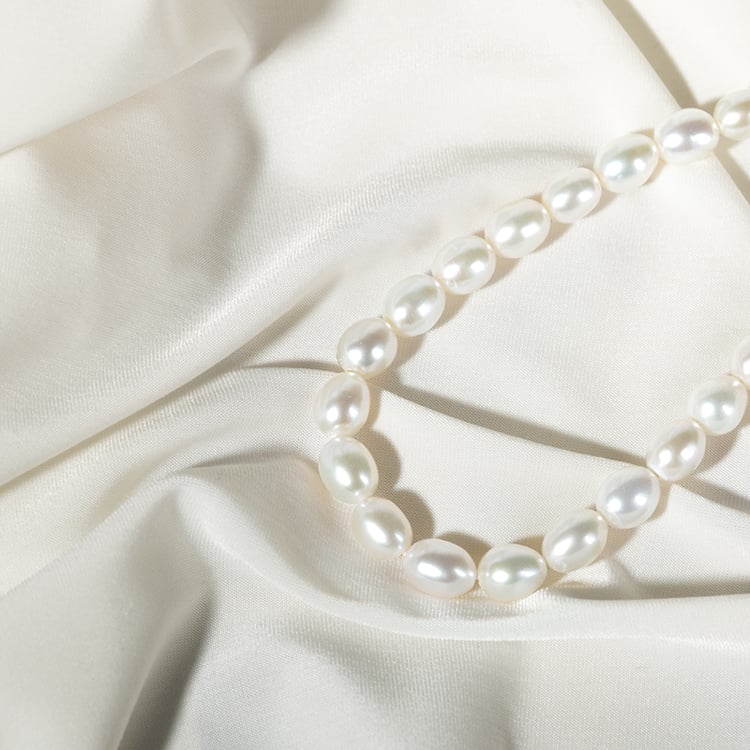 Silberne Perlenkette Lucille 134690