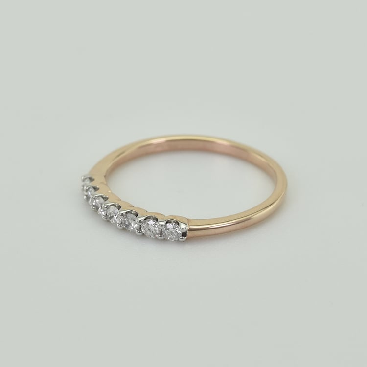 Ring aus Roségold mit Diamanten 94437