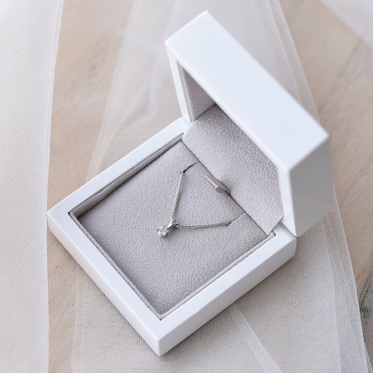 Platin Anhänger mit Diamanten Jadell 60886