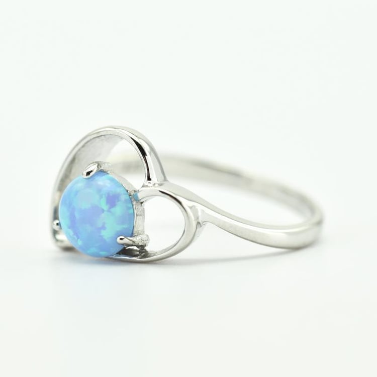 Ring mit Opal 11066