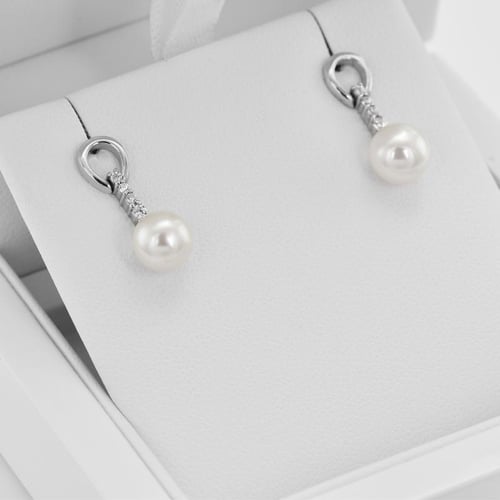 Perlenohrringe aus Silber Drewia