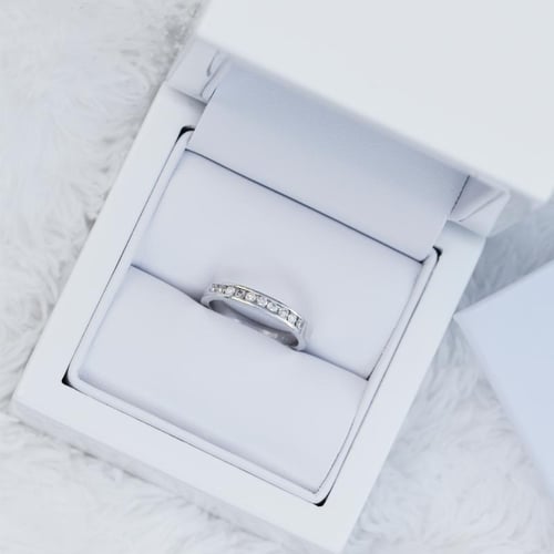 Memoryring mit Diamanten Nosian