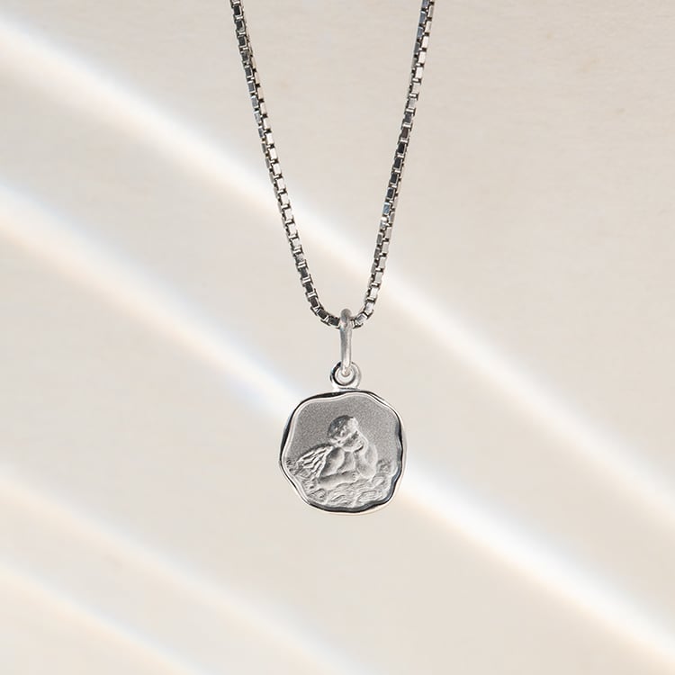 Silberner Anhänger mit dem Engelssymbol Raguel 140331